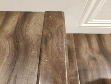 DENALI BUILDERS CA,LAMINATE FLOORING (STAIRS) Laminate floor project.
Remove existing old carpet from stairs and haul the way
Install moisture barrier