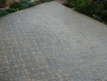 Paver Brick driveway in San Diego County Tidwell Masonry installed the concrete inter-locking brick pavers at this home on Grossmont Summit in La Mesa.