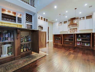 Walnut Kitchen and Bar