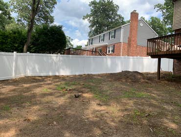 6’ Vinyl Privacy Fence