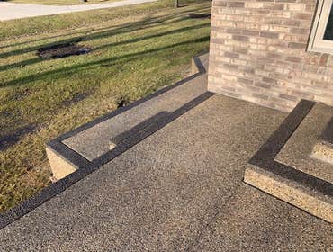 Exposed aggregate Patio photo Potoroka Concrete