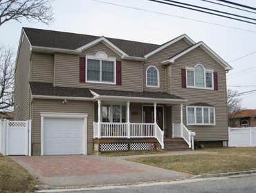 Photos from Dean Castagnaro Inc.