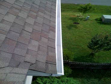 NJ Gutters Waldwick Gutters, New Jersey Gutters, Seamless Gutter Systems, Leaf Guards, Gutter Colors, Gutter Maintenance, Alluminum Gutters, Gutter Cl