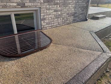 Exposed aggregate Patio photo Potoroka Concrete
