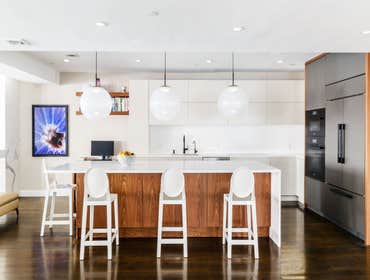 Photos by Nest Inc. Interior Contracting YES! We design and we build.
We designed and built this prized Tribeca luxury loft with meticulous details.
