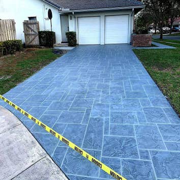 Hollywood Concrete Contractor Pros