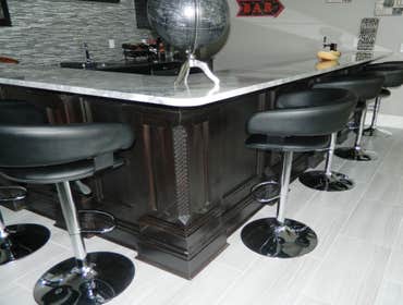 Custom Bar