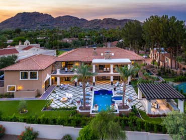 Paradise Villa The Paradise Villa is a gorgeous estate built by our home builders at Fratantoni Luxury Estates. The backyard oasis is the ideal place t