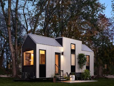 Photos by Endeavor Atomic Tiny Homes #1