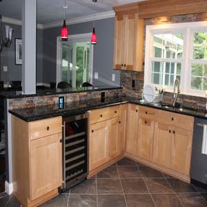 KITCHEN-GRANITE, CABINETS