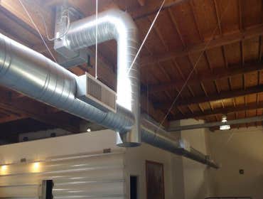 Commercial ducting installatio