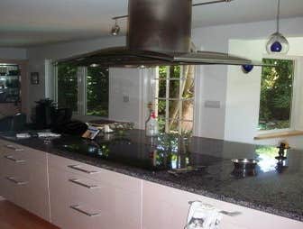 Custom kitchen addition