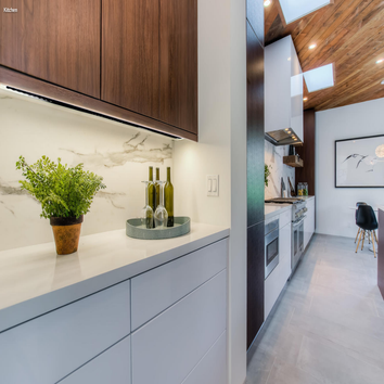 Ina Kitchens