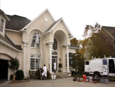 CUSTOM COLORS PAINTING COMPANY