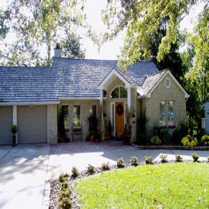 Photos by Dbl Architecture Inc #1