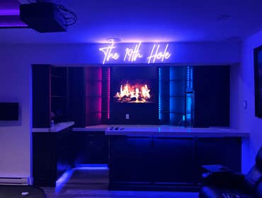 Golf simulator/bar
