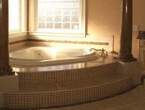 Intricate bathtub
