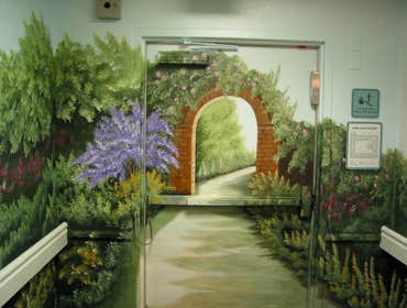 Zees Artistries Llc Dba Project Murals, Faux finishes and kids rooms!