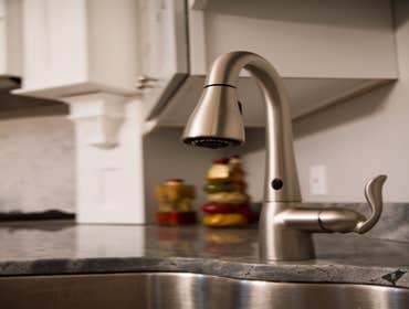 Electronic Kitchen Faucet