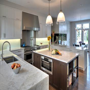 A Contemporary Shingled House