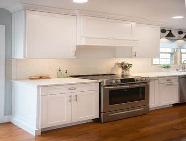 Transitional Family Kitchen in Plymouth Meeting, PA