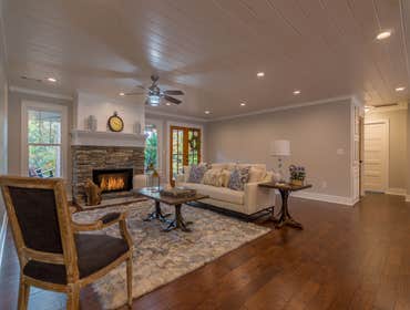 The Elegant Farmhouse