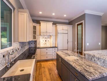 Kitchen Cabinets Island