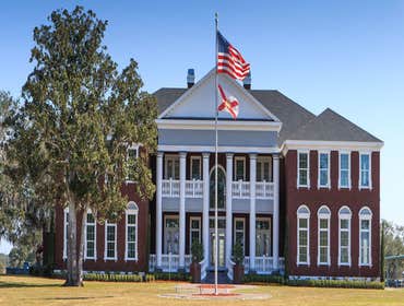 20,000 sqft ICF Home This 20,000 sqft Colonial style home is built completely out of ICF. This home's electric bill is less than most homes a quarter o