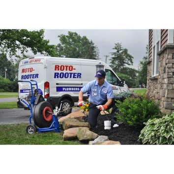 Roto-rooter plumbing & Water Cleanup
