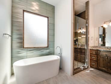 Santa Fe Contemporary Condo New construction in the heart of Santa Fe. Modern condo living at its finest.