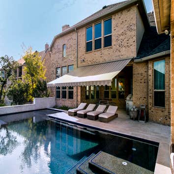 Retractable Awning