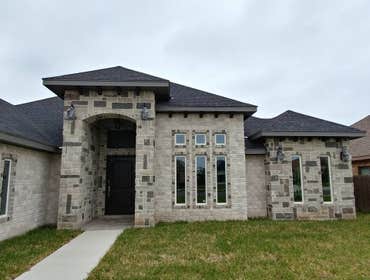 140 Alvarez Ct