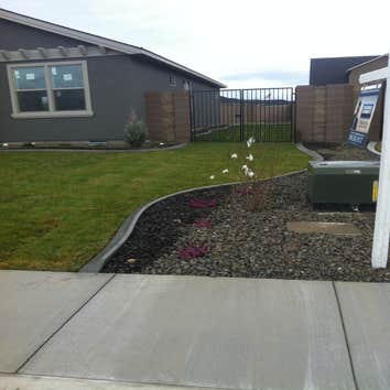 Landscaping Kapitula homes