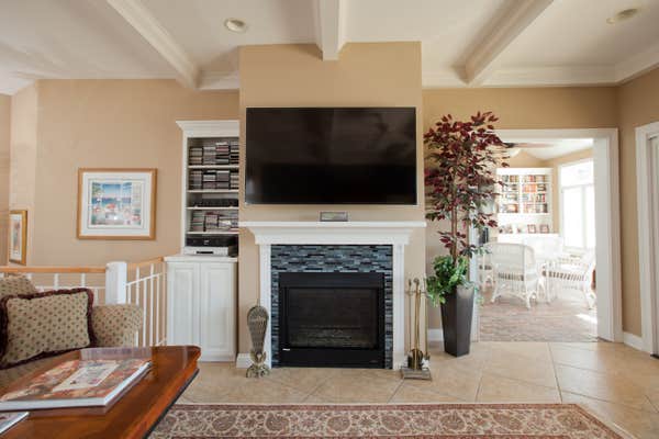 Photo(s) from Miracle Contracting, Inc.