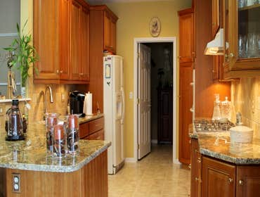 Works by Eos Granite And Tile