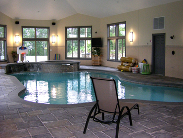 BEDFORD ESTATE WITH INDOOR POOL