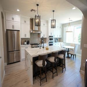 Vip Building Company LLC