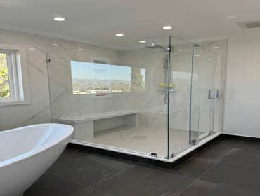 Master Bathroom Remodeling Now this is a dreamy master bathroom ? Another successful project completed, blending elegance and tranquility.