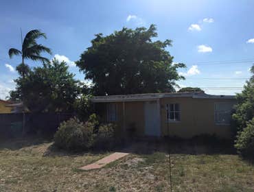 House (Remodeling)