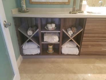 Photo gallery Bathroom remodel, kitchen remodel
New marble tops
New modern design
