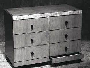 Works by T.Henri Designs