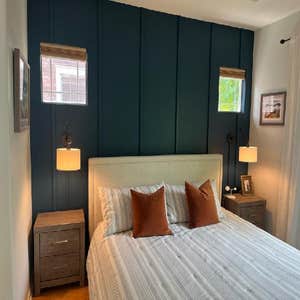 Wainscot finish carpentry