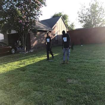Walker's Lawn & Gardens LLC