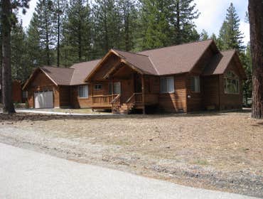 Plumas Pines