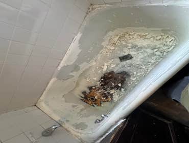 Photos by Jrp Capsule LLC #1 Bathtub Reglaze