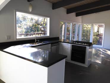 Photo(s) from Universal Painting & Decorating