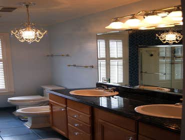 Photo(s) from Maxbuilt Llc