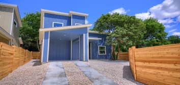 7208 Carver Ave. Unit B