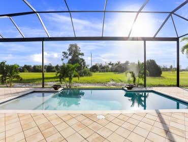 Photos by Arnold Roberts Signature Homes Inc #1