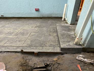Farfan Concrete LLC